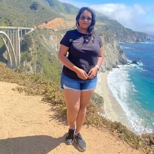 Meet your Posher, Muriel